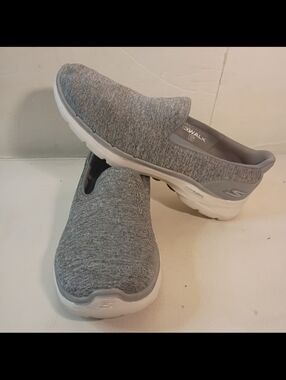 Skechers Shoes Womens 8.5 GOwalk 6 Grand Horizon Slip On Gray Comfort SN 124507